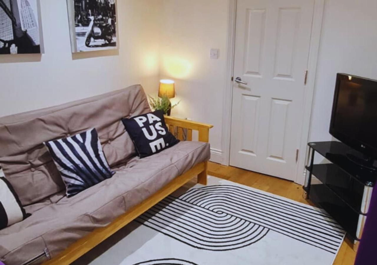 Modern 2 Bedroom Apartment In Peckham London Exterior photo